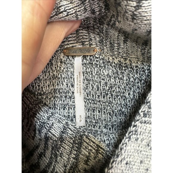 Free People Womens Oversize Knit Sweater Small Black Gray Linen Blend - Picture 9 of 12